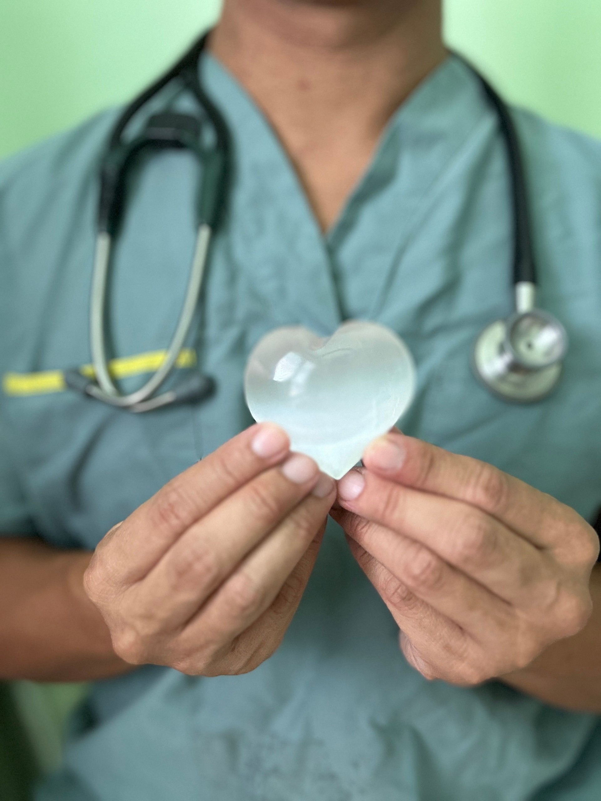 Healthcare worker with stethoscope at Move Muscle & Joint Leawood